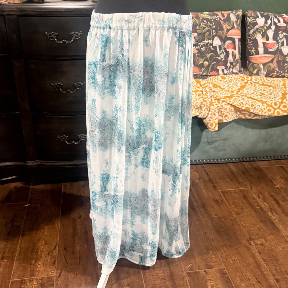 Mossimo Blue White Watercolor Abstract Pleated Maxi Skirt Womens Medium Elastic